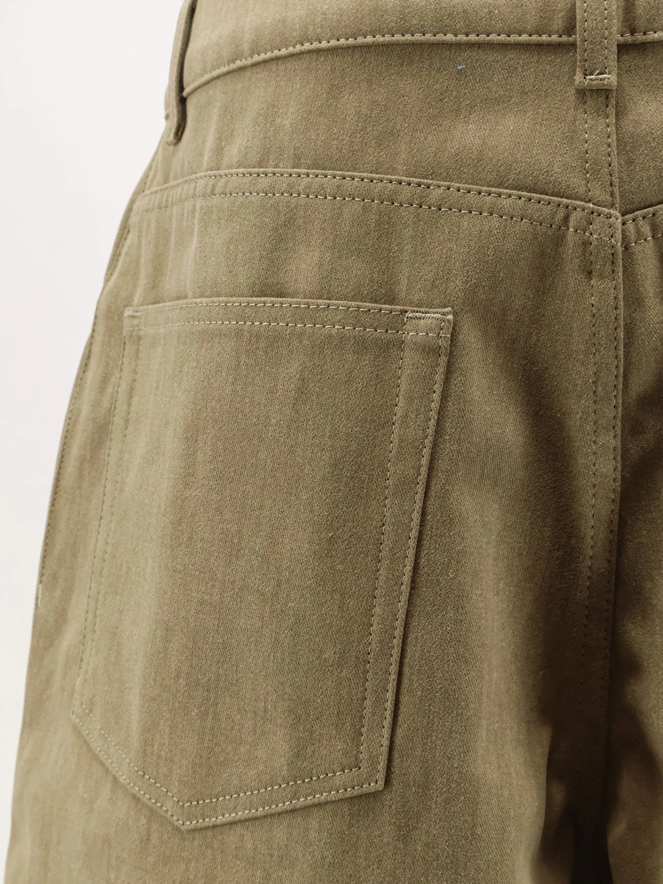 Cotton bermuda shorts.webp