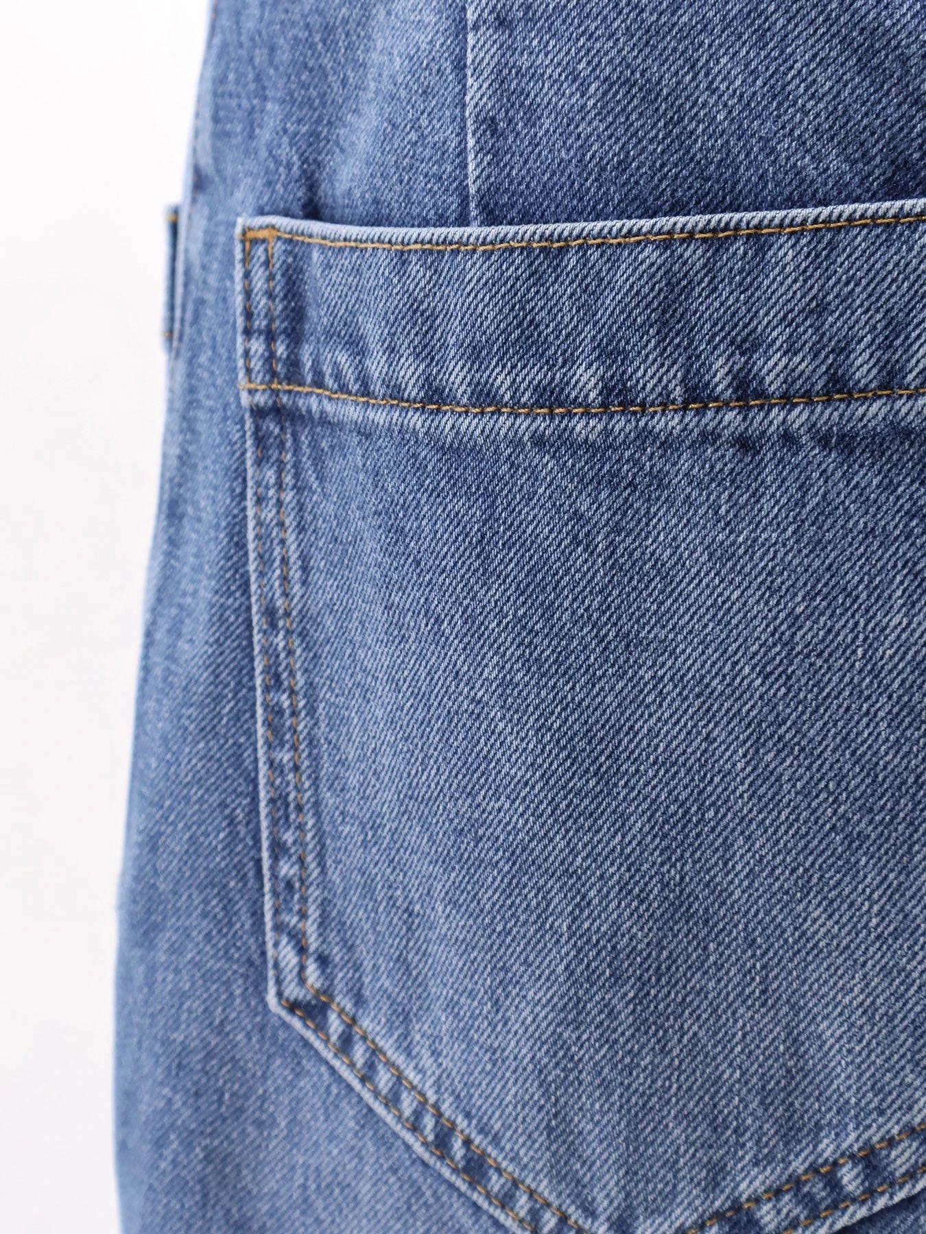 Curt cottton jeans.webp