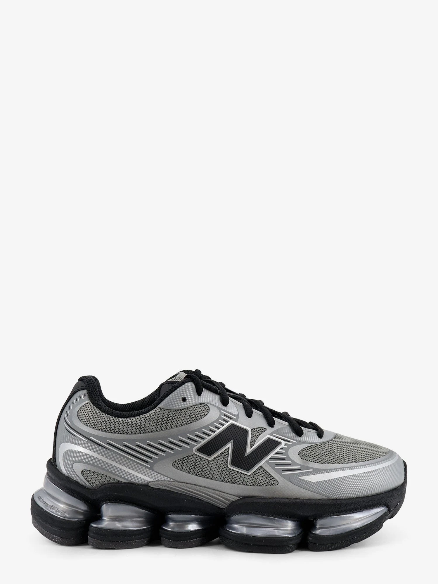 U20006 mesh sneakers with side logo.webp
