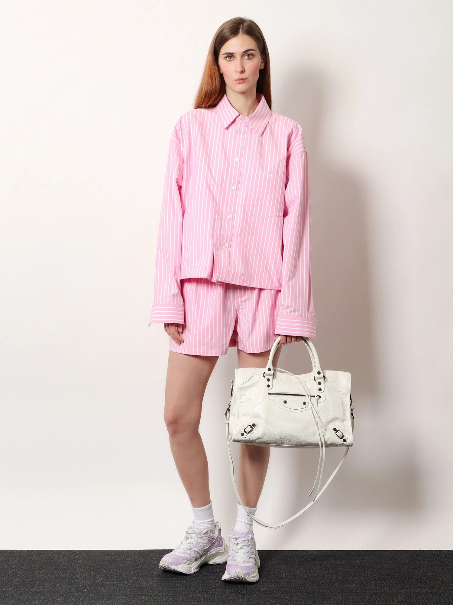 Le City Medium leather shoulder bag.webp