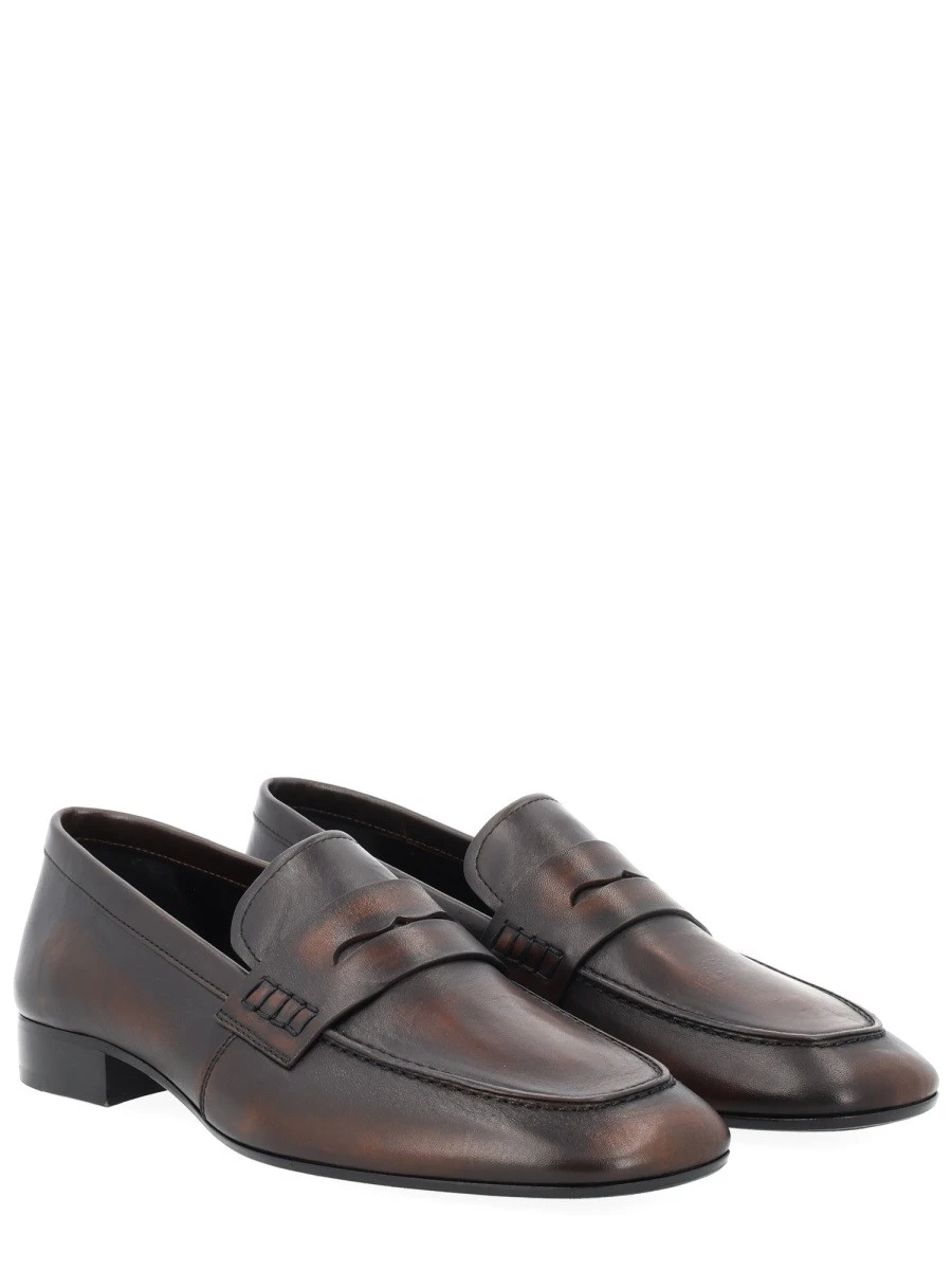 LEATHER LOAFER.webp