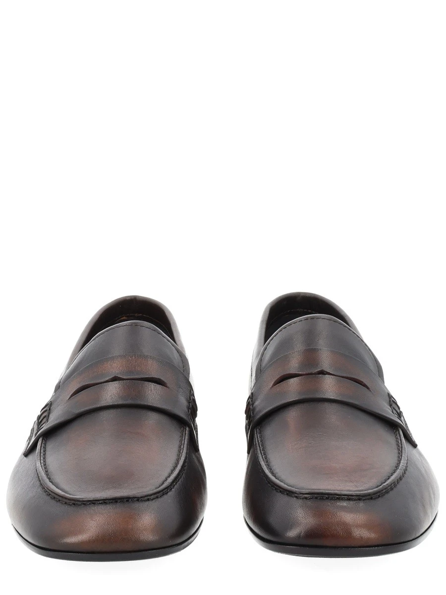LEATHER LOAFER.webp
