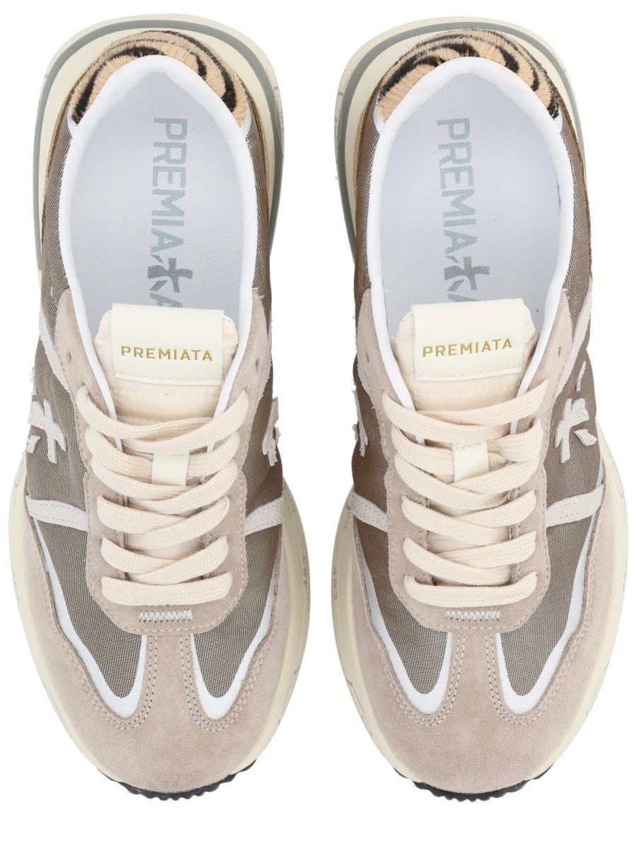 "CASSIE" SNEAKER.webp
