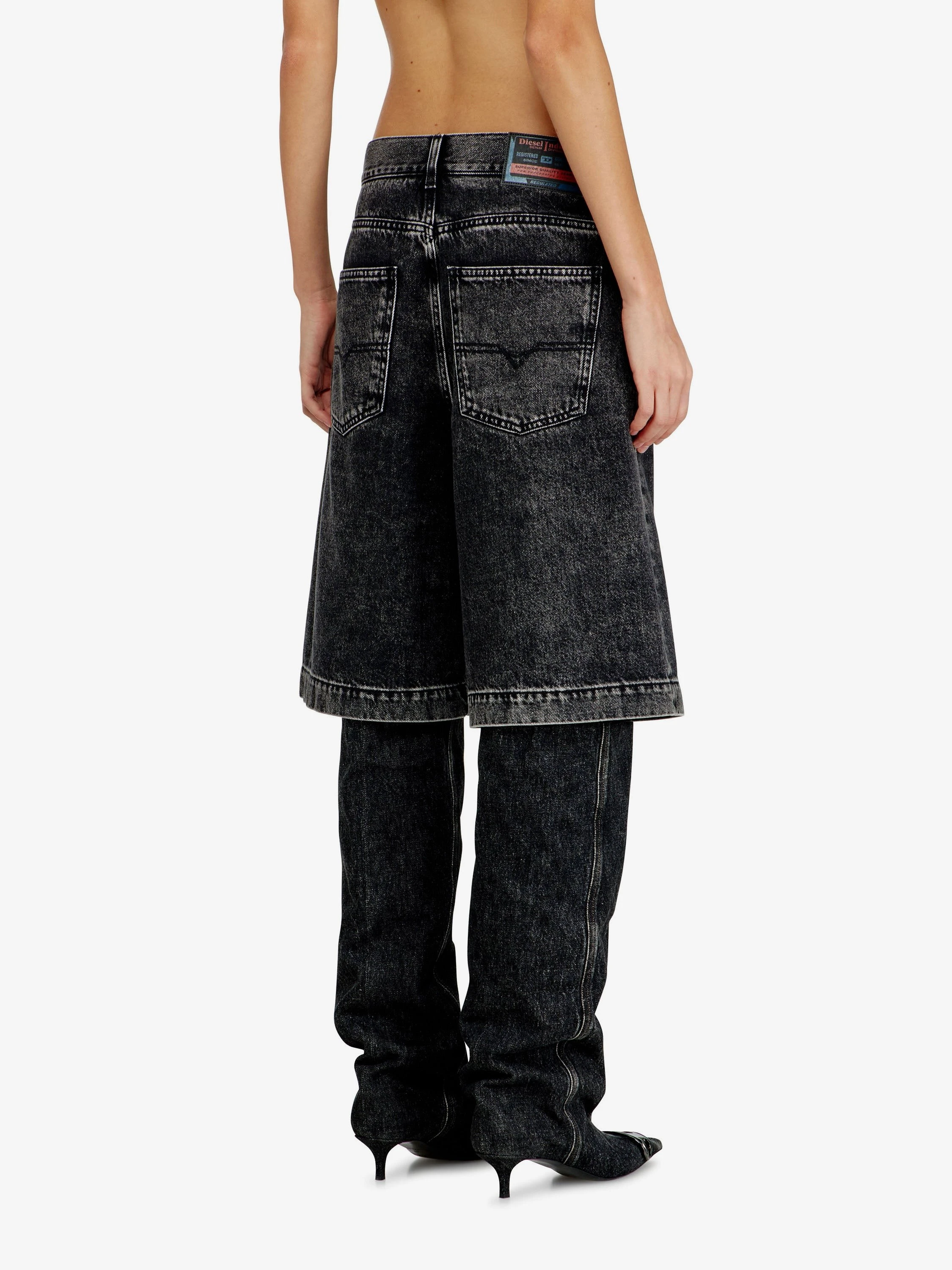 DE-SIRE-SHORT- S2 black denim bermuda shorts.webp