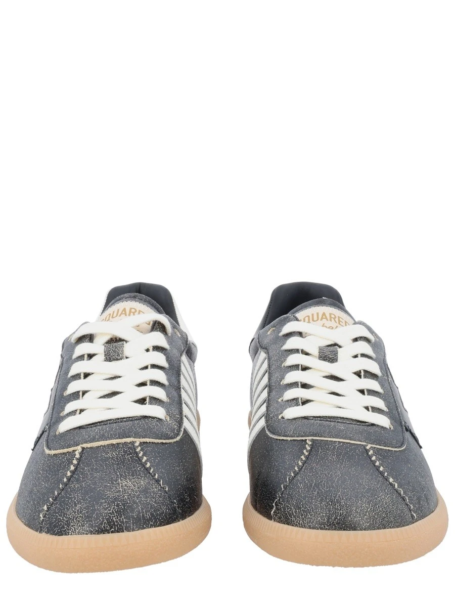 SNEAKER "REBELS".webp