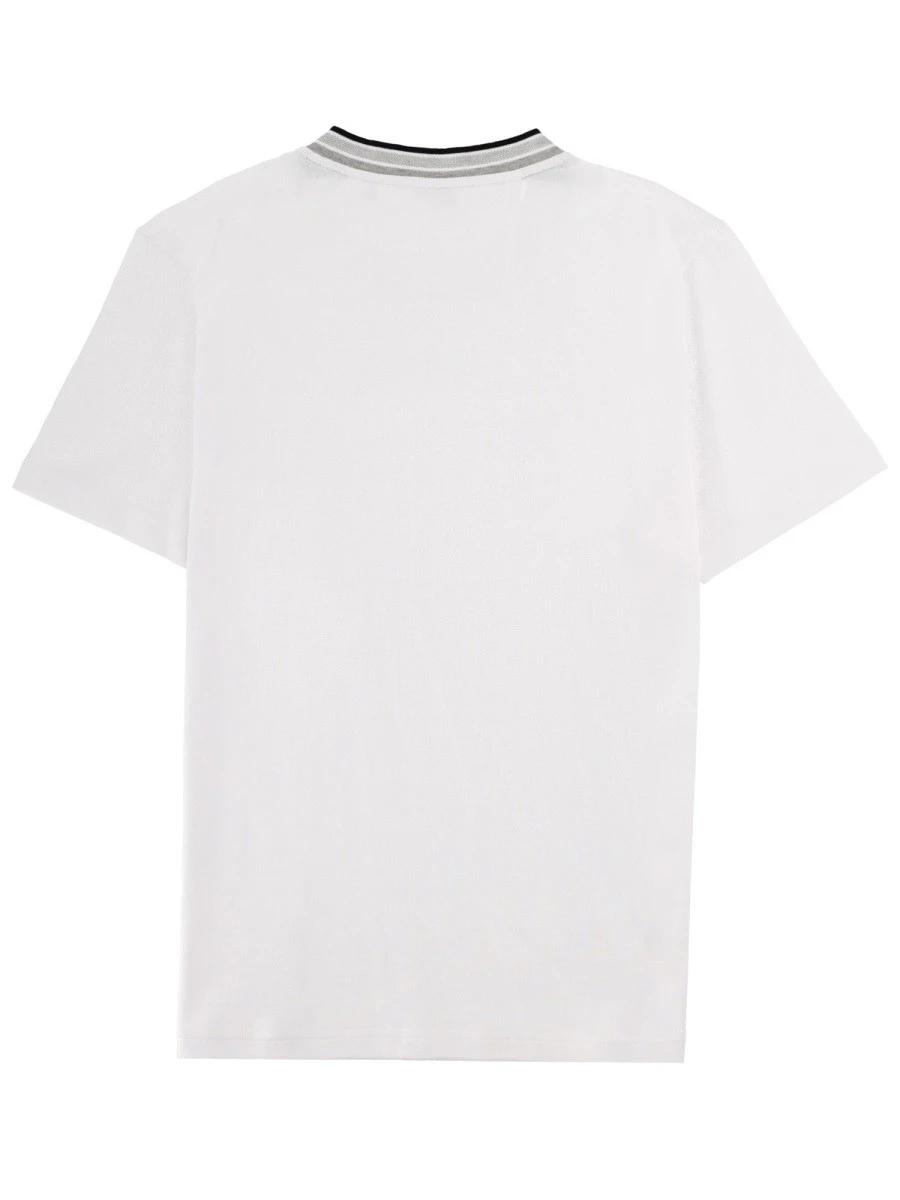 T-SHIRT CON LOGO.webp