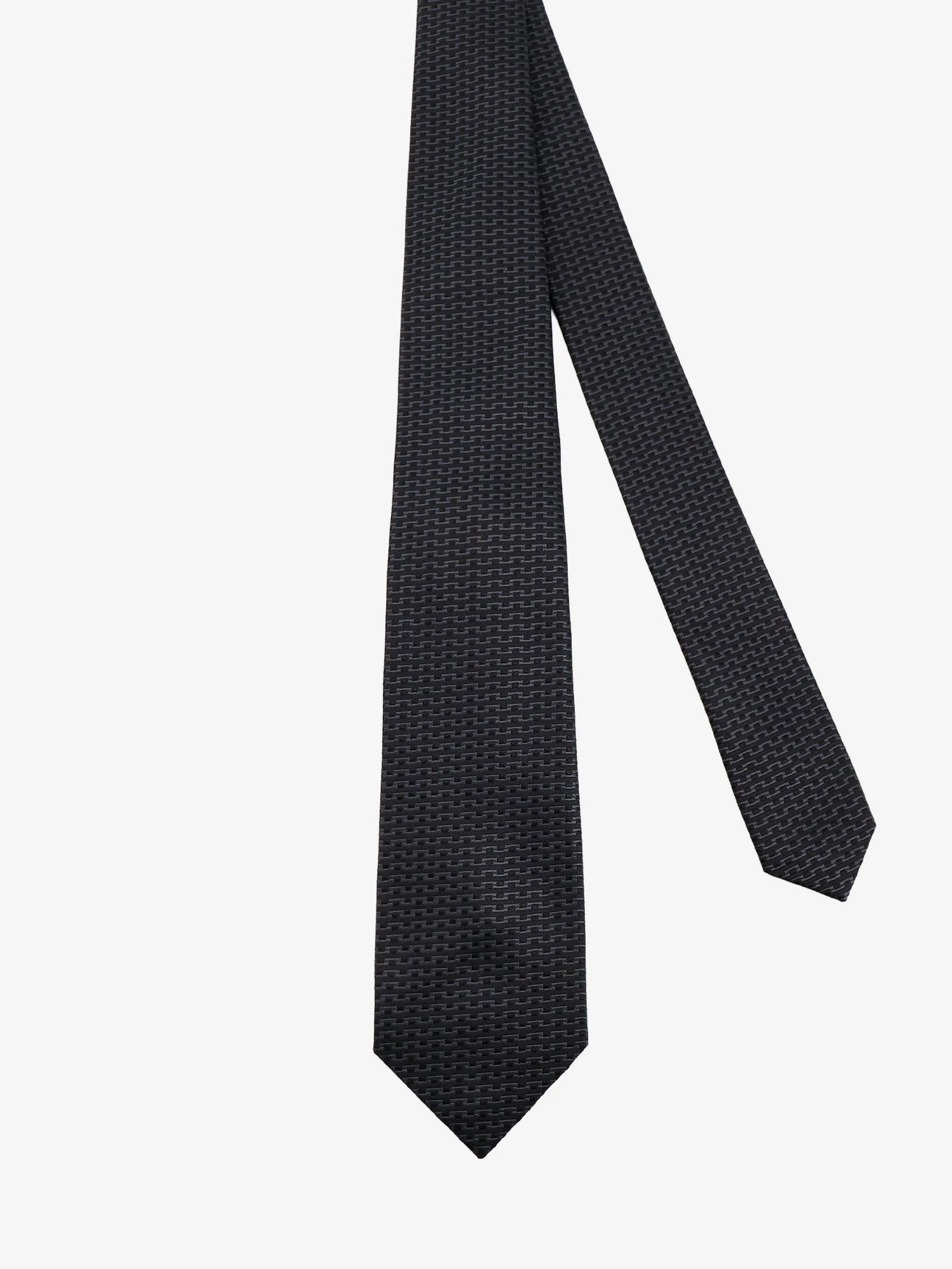Silk tie.webp