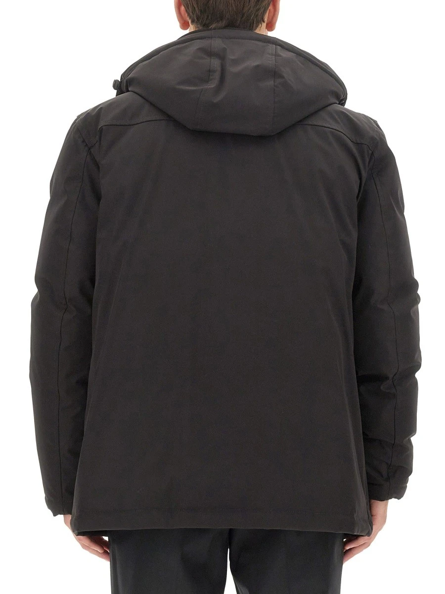 TECHNICAL FABRIC CABAN.webp