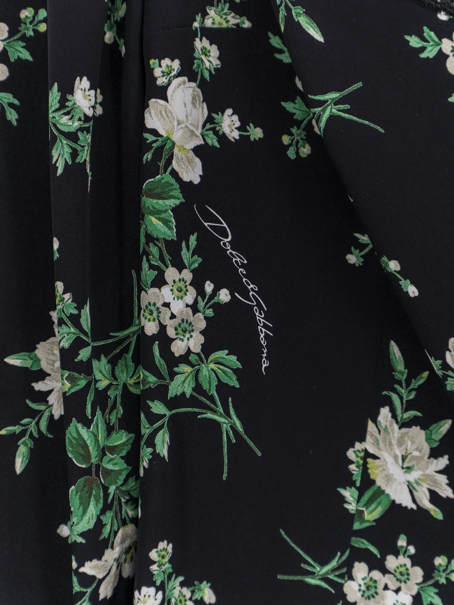 Silk top with floral print.webp