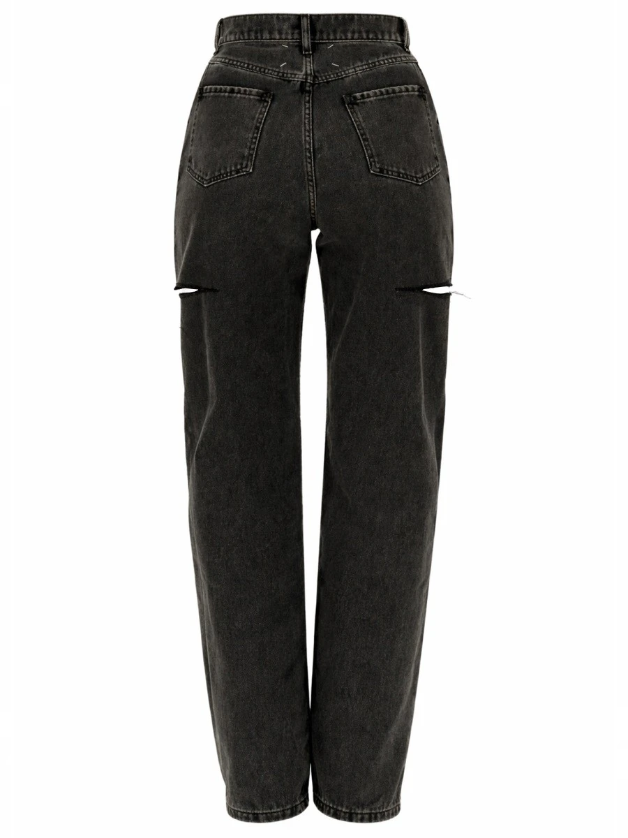 JEANS CON DETTAGLIO CUT OUT.webp