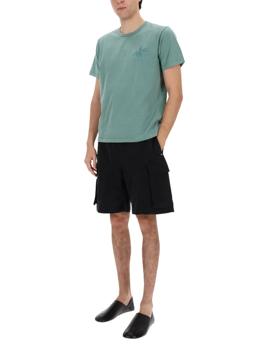 SHORTS WITH LOGO PATCH.webp
