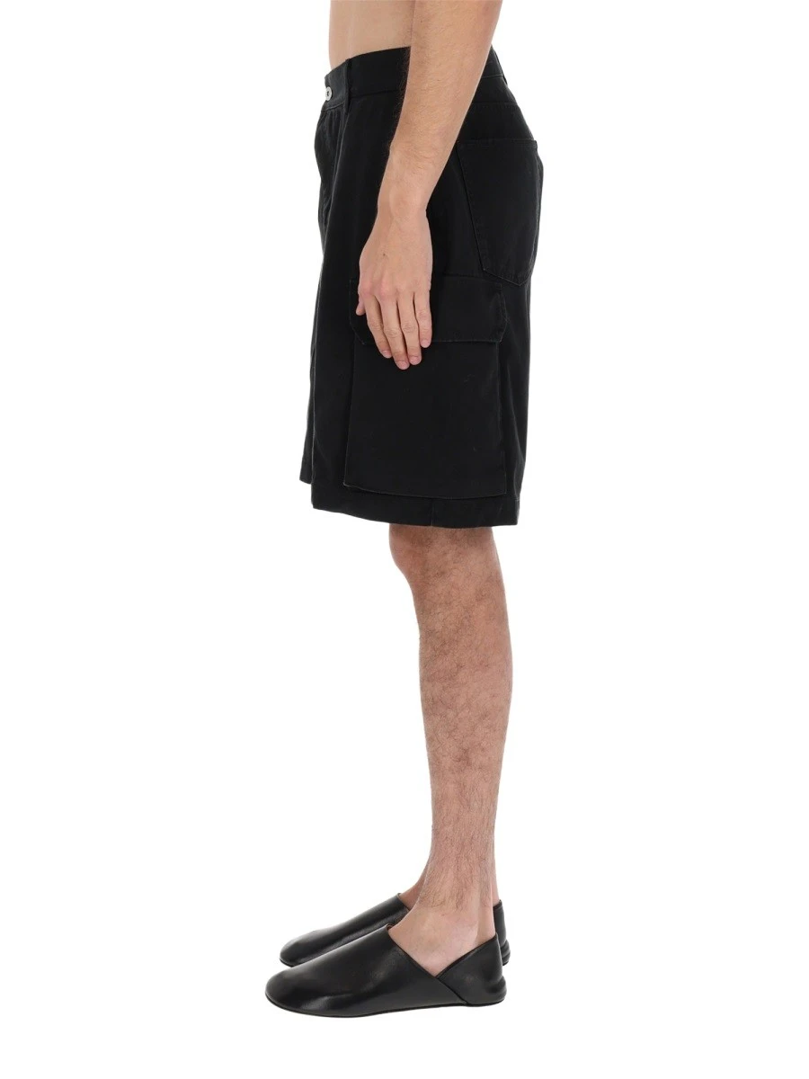 SHORTS WITH LOGO PATCH.webp