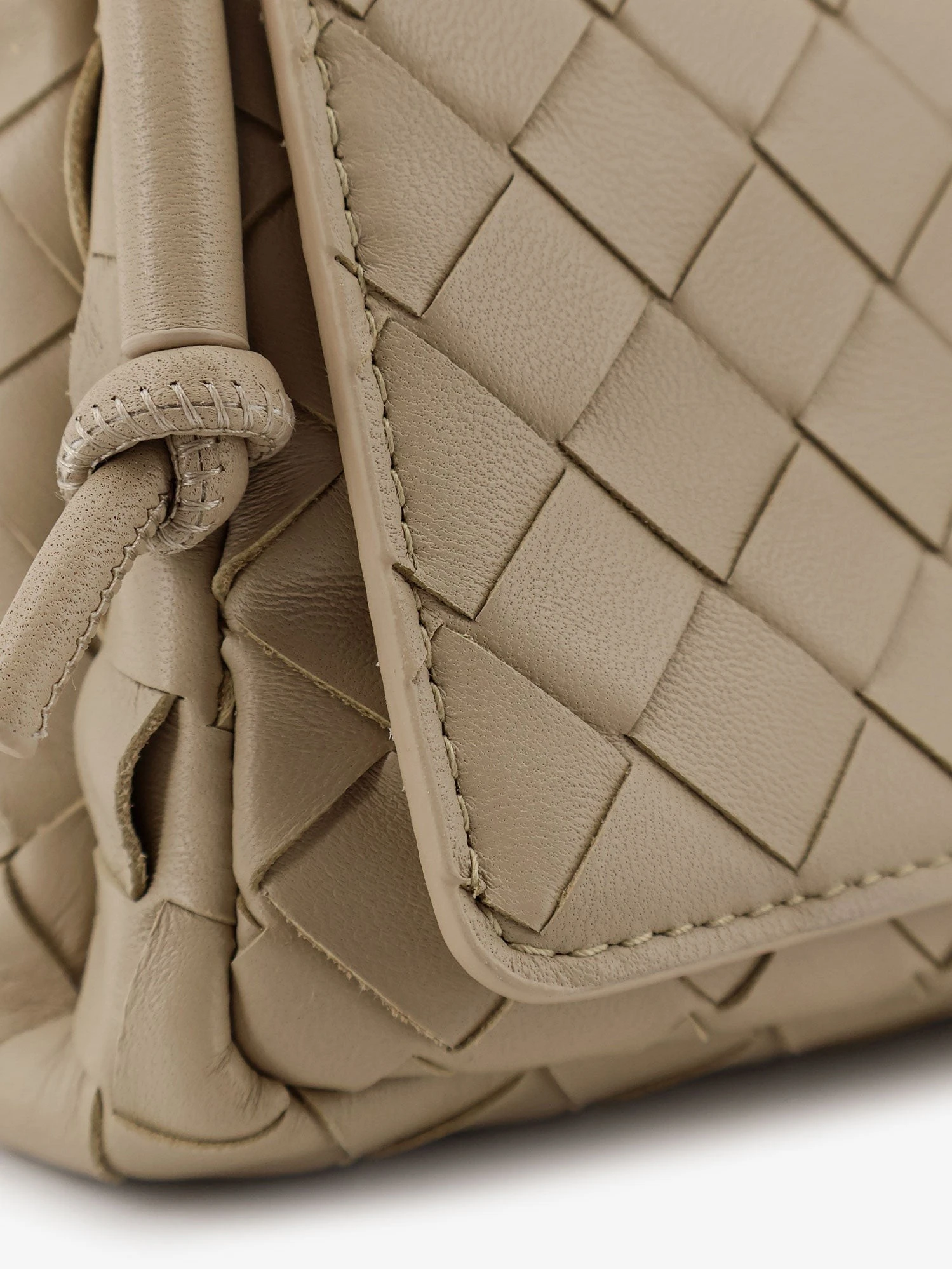 Notturno crossbody bag with leather shoulder strap.webp