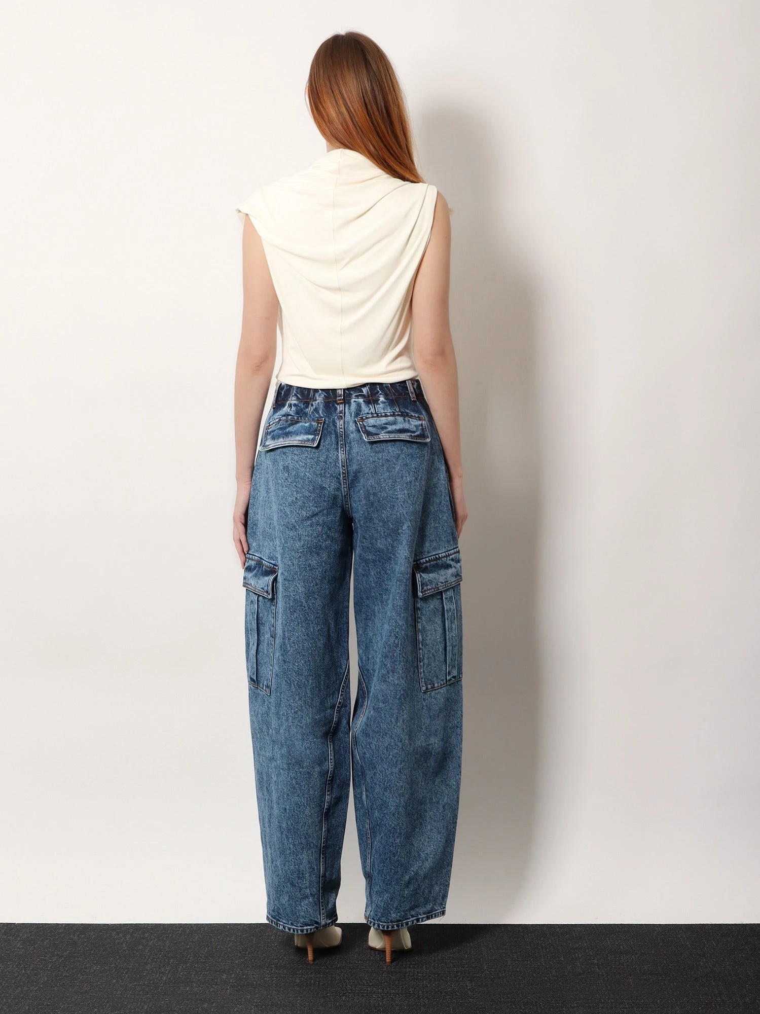 Blue denim cargo jeans.webp