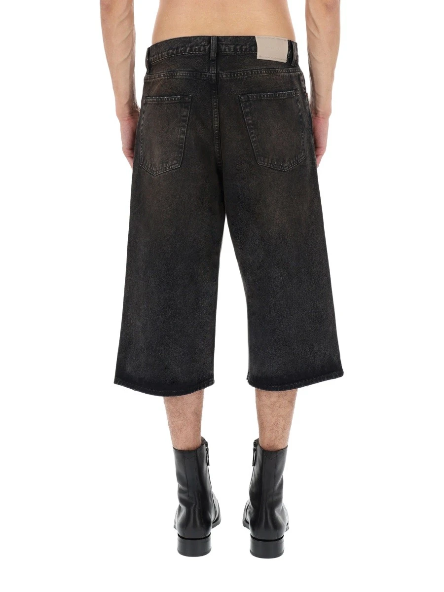 "CAPRI CUT" SHORTS.webp