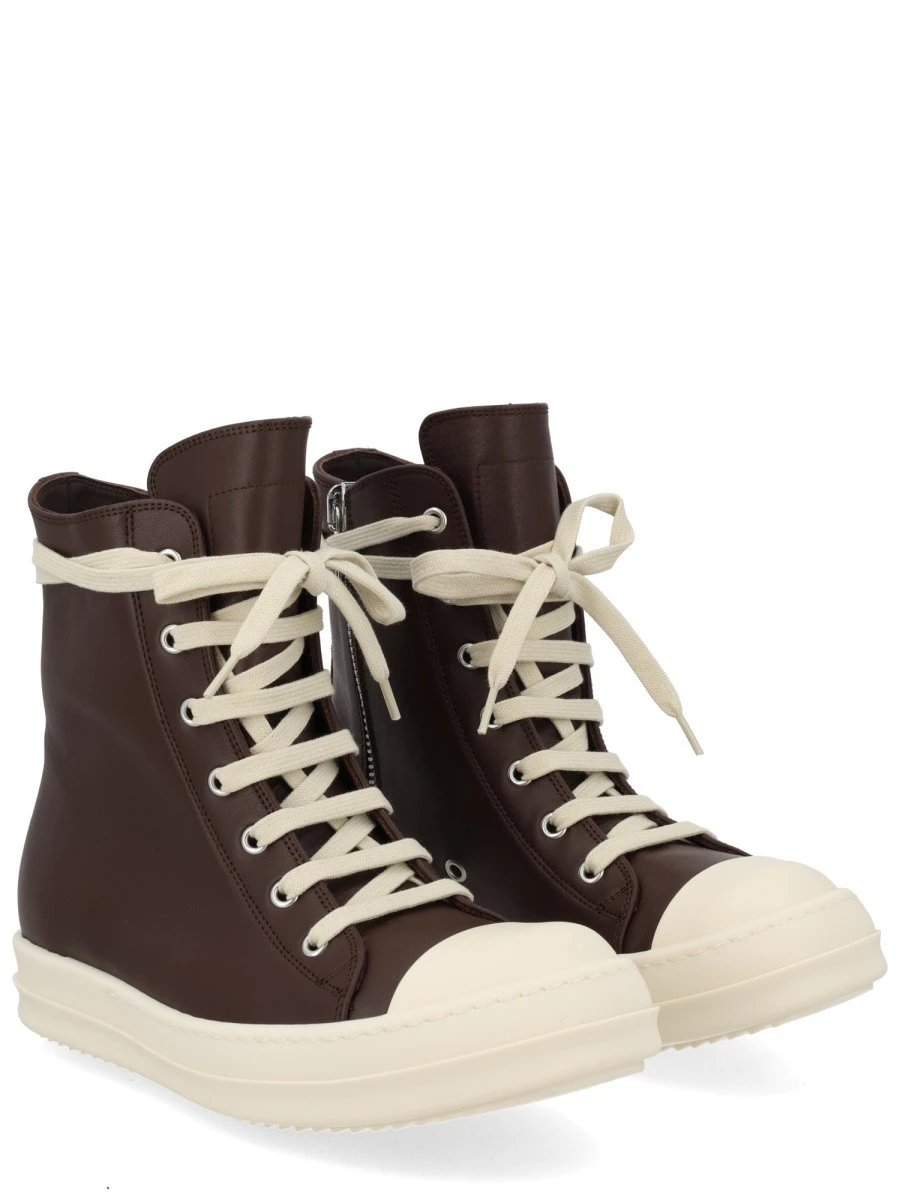 LEATHER SNEAKER