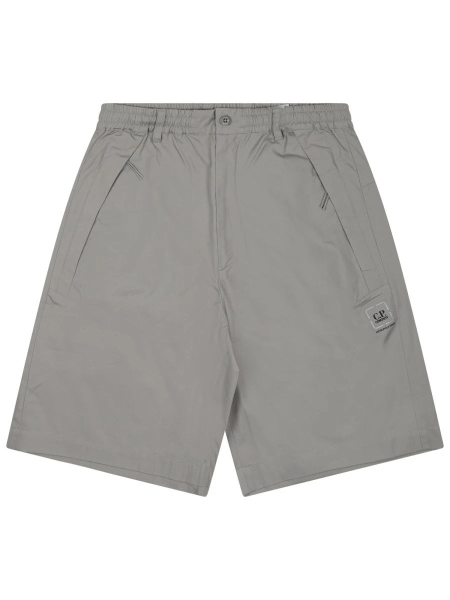 SHORTS "METROPOLIS" CON LOGO.webp