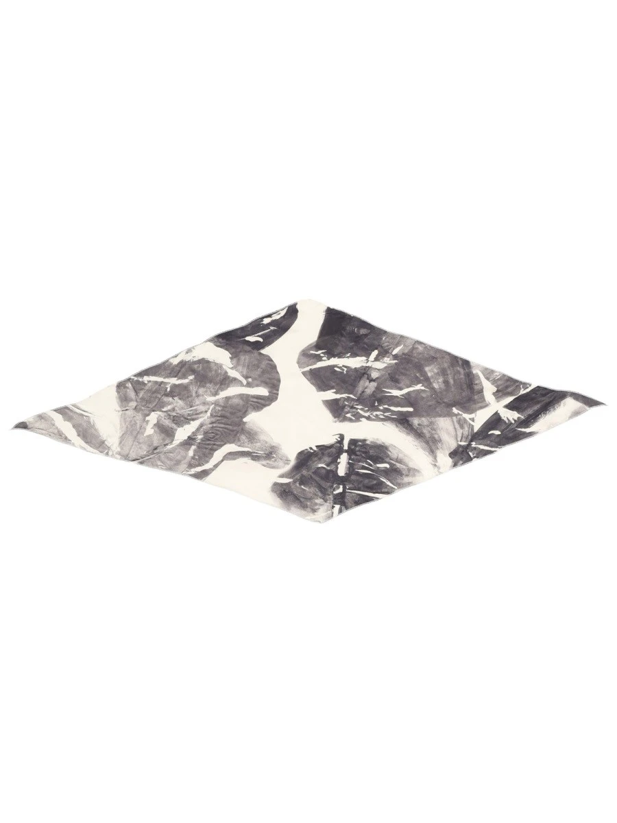 SILK SCARF.webp