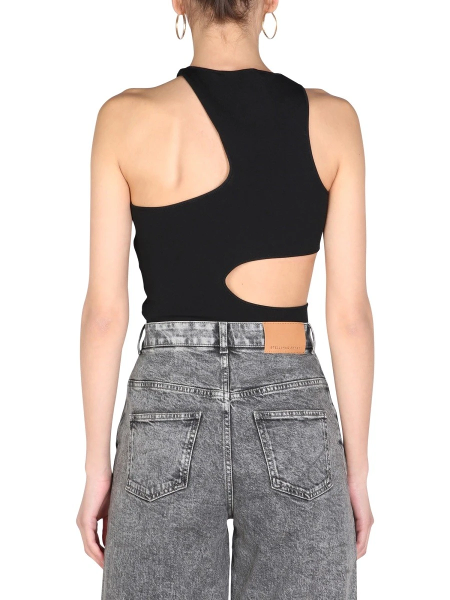 COMPACT TOP WITH CUT OUT DETAILS.webp