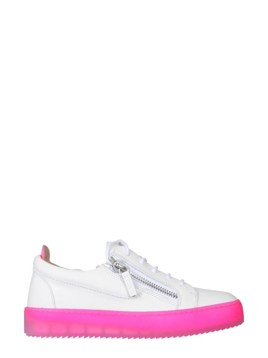 MAYLONDON SNEAKERS.webp