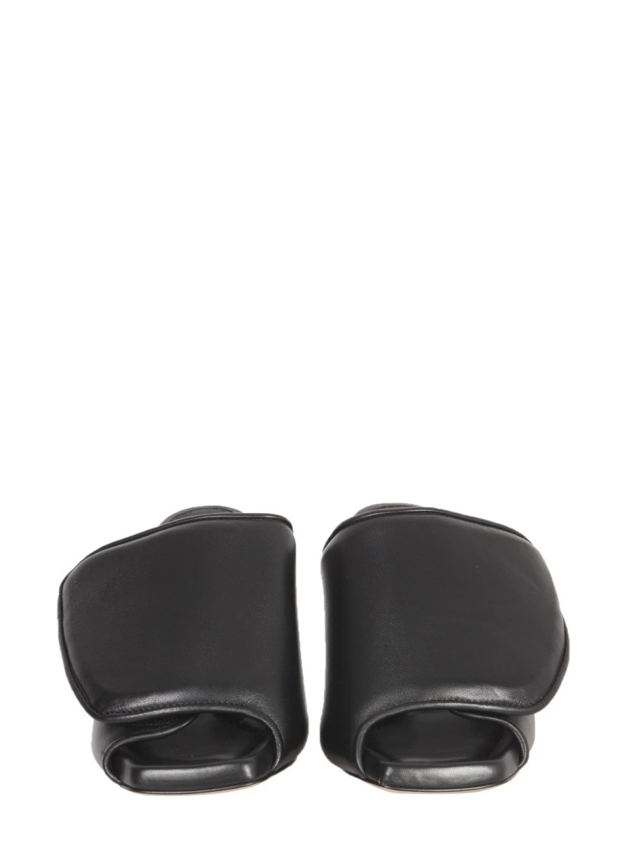 GIA 2 PUFFY SANDALS.webp