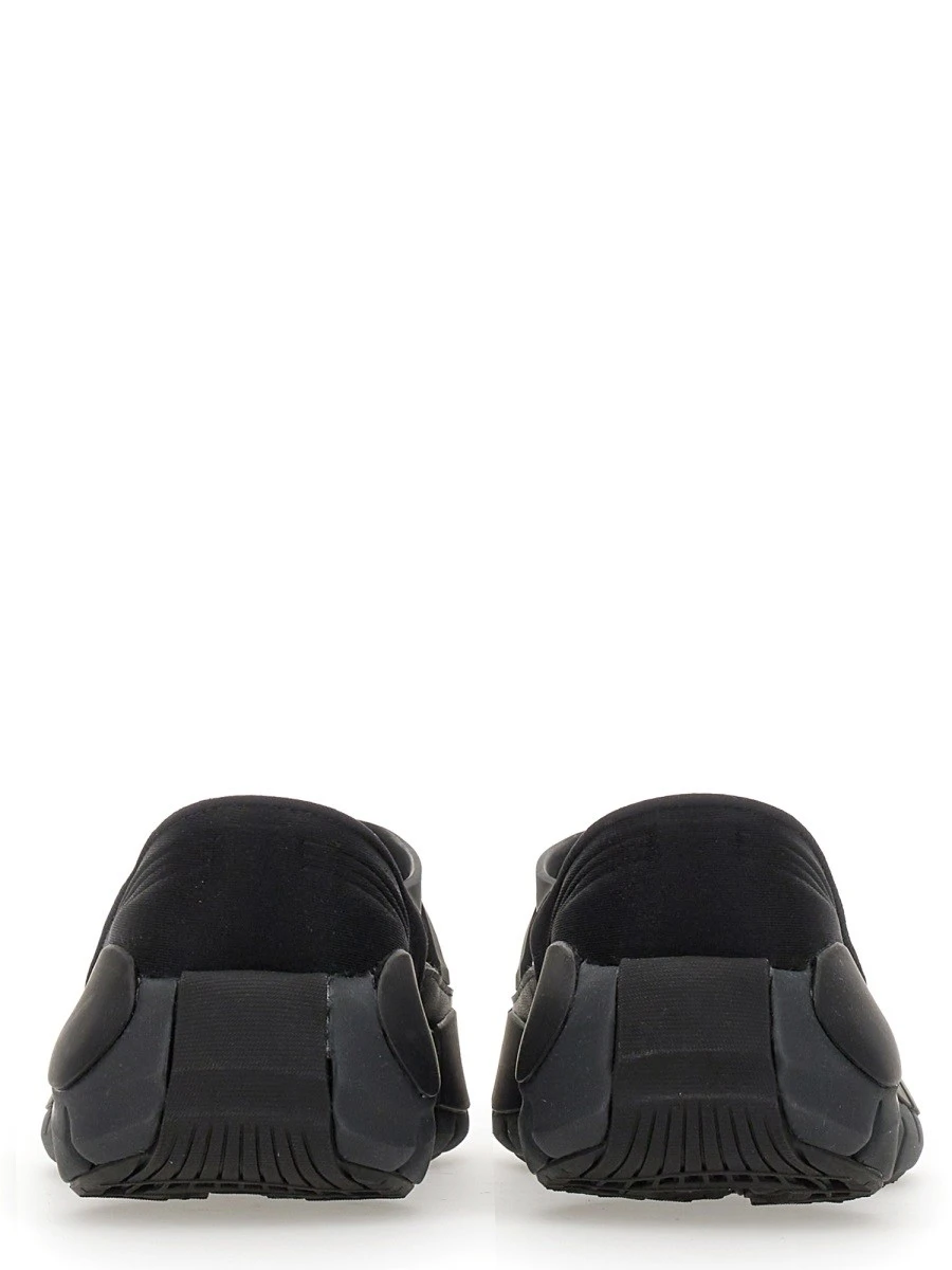 SNEAKER PROJECT 0 CR.webp