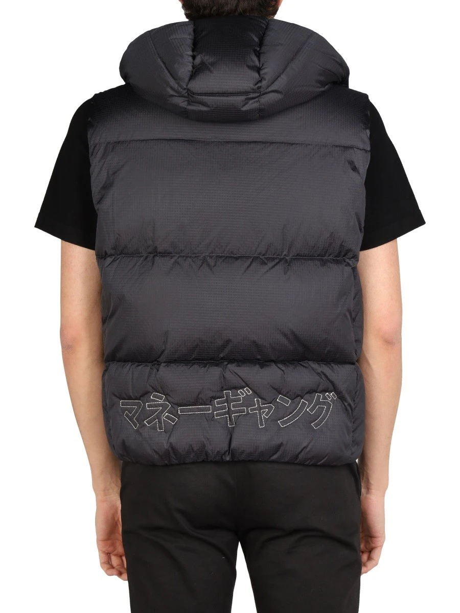 HOODED VEST