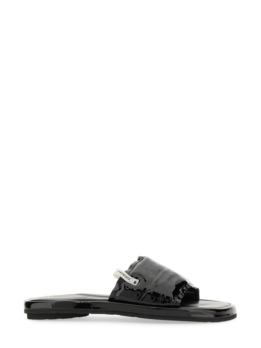 SLIDE SANDAL.webp