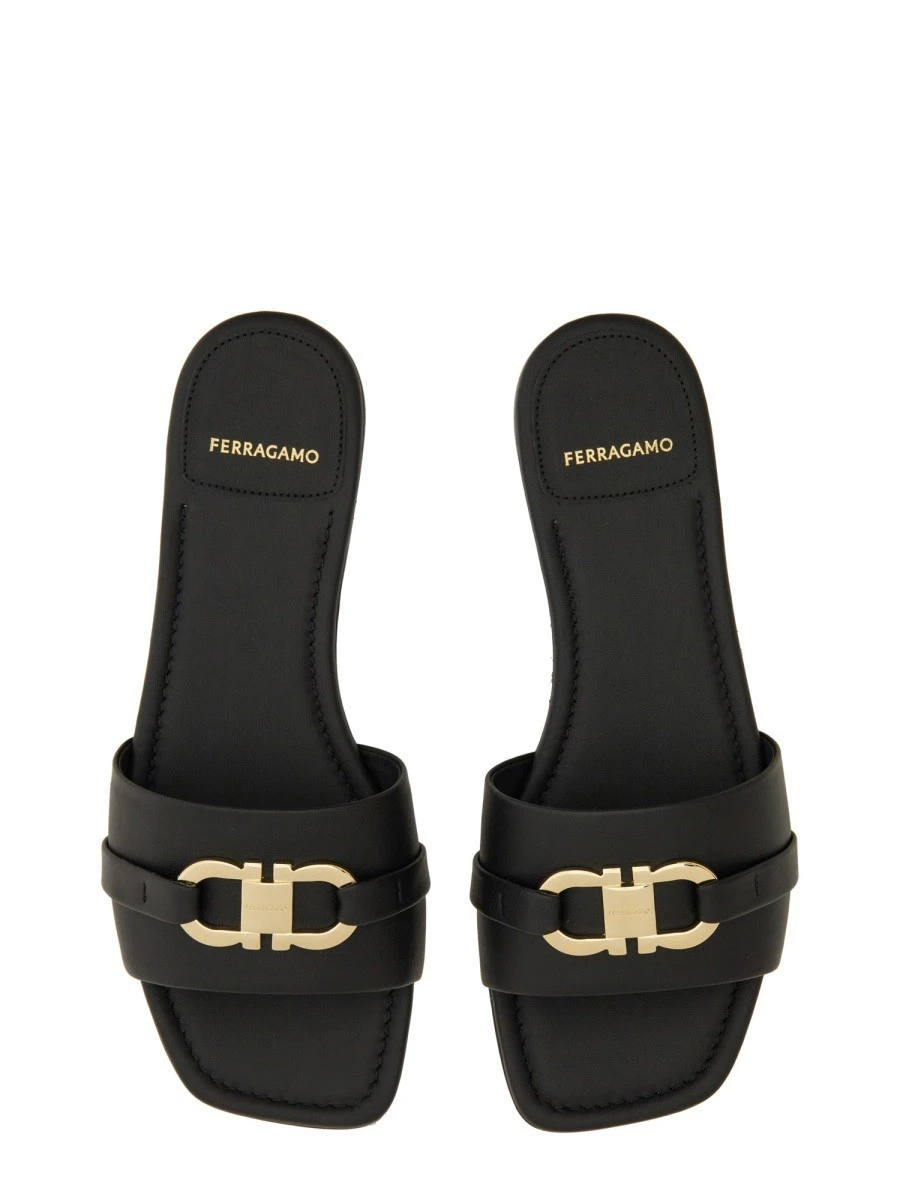 SLIDE SANDAL.webp
