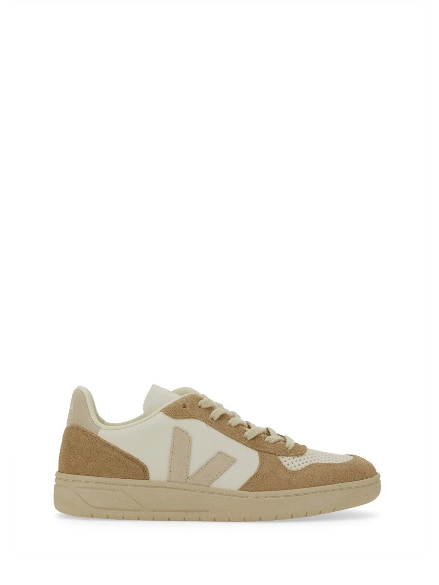 SNEAKER "V-10".webp
