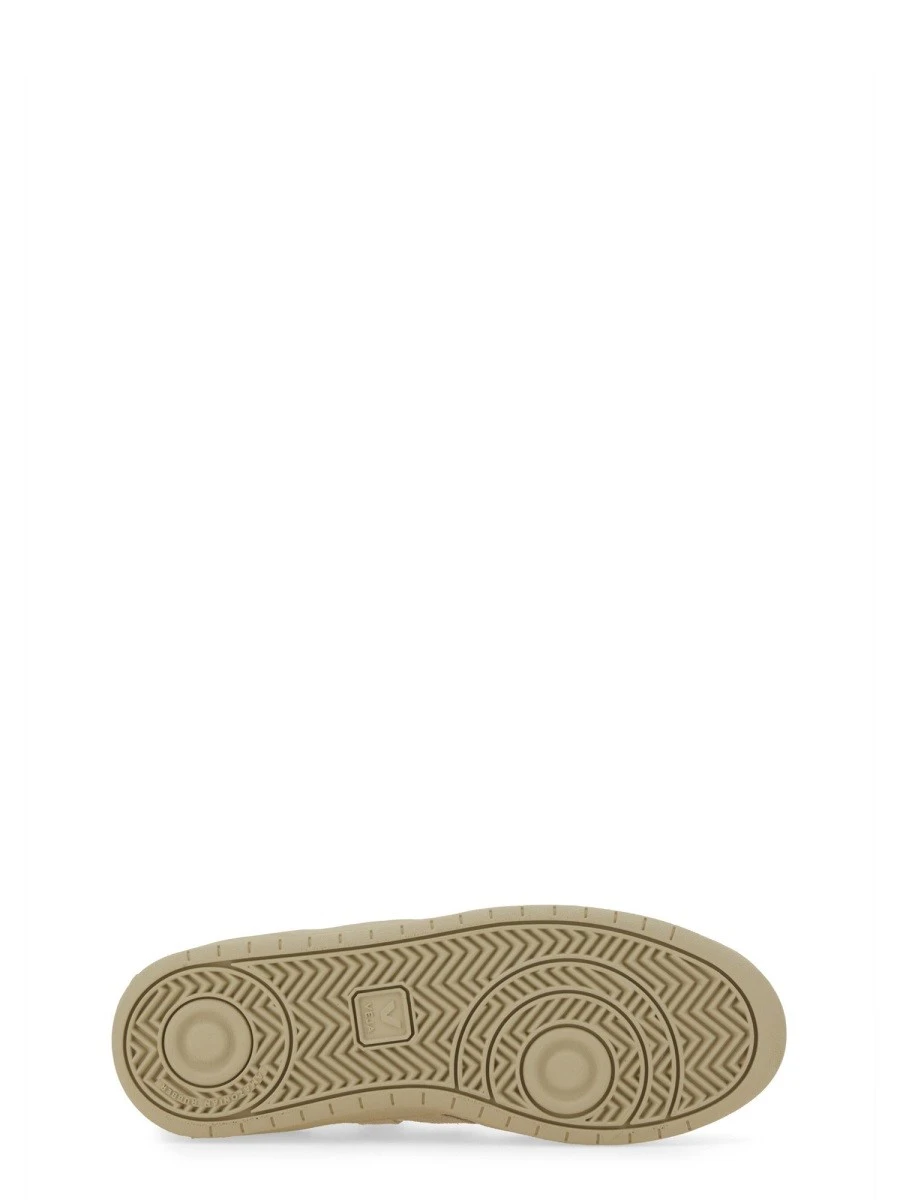 SNEAKER "V-10".webp