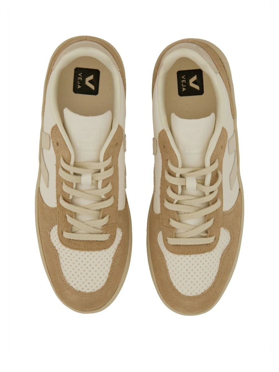 SNEAKER "V-10".webp