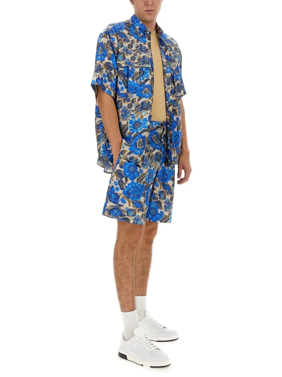 SHORT ALL OVER BLUE FLOWER.webp
