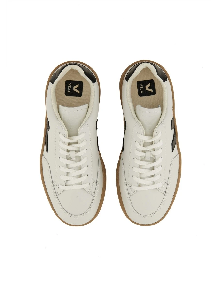 SNEAKER "V-12".webp