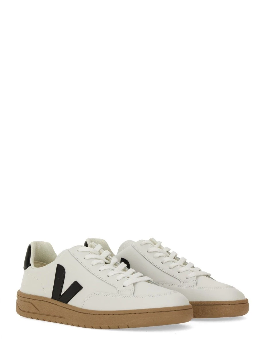 SNEAKER "V-12".webp