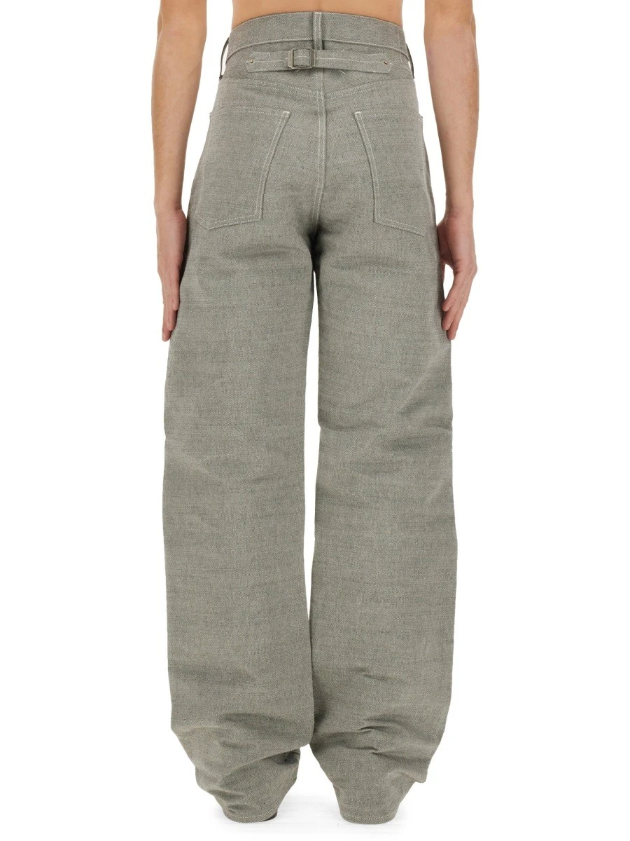 JEANS IN DENIM.webp