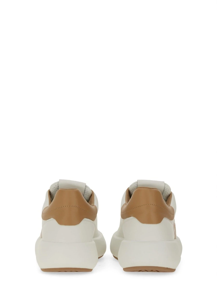 "SW PRO" SNEAKER.webp