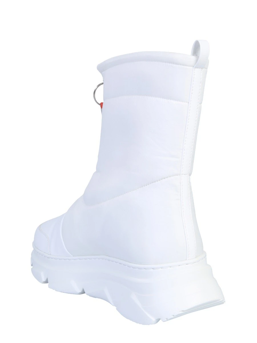 LEATHER BOOT.webp