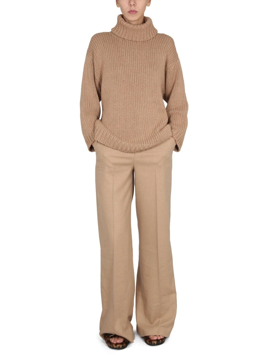 FLARED PANTS.webp