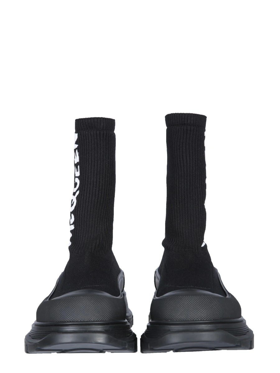 TREAD SLICK BOOT.webp