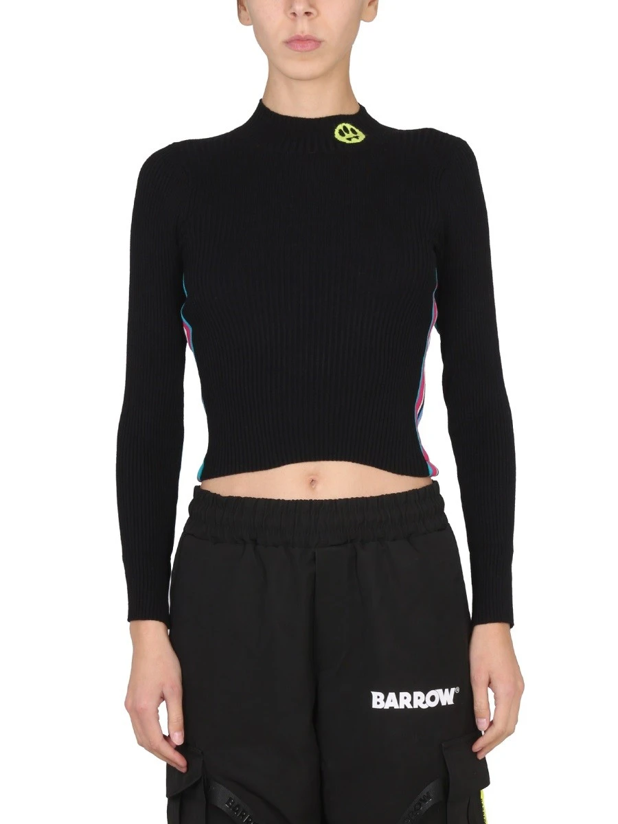 TOP WITH LOGO AND COLORED BANDS.webp