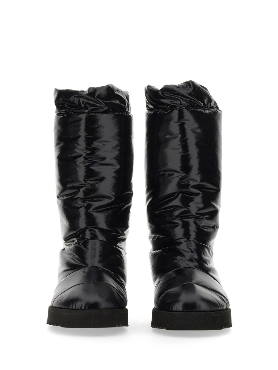 SKI BOOTS.webp