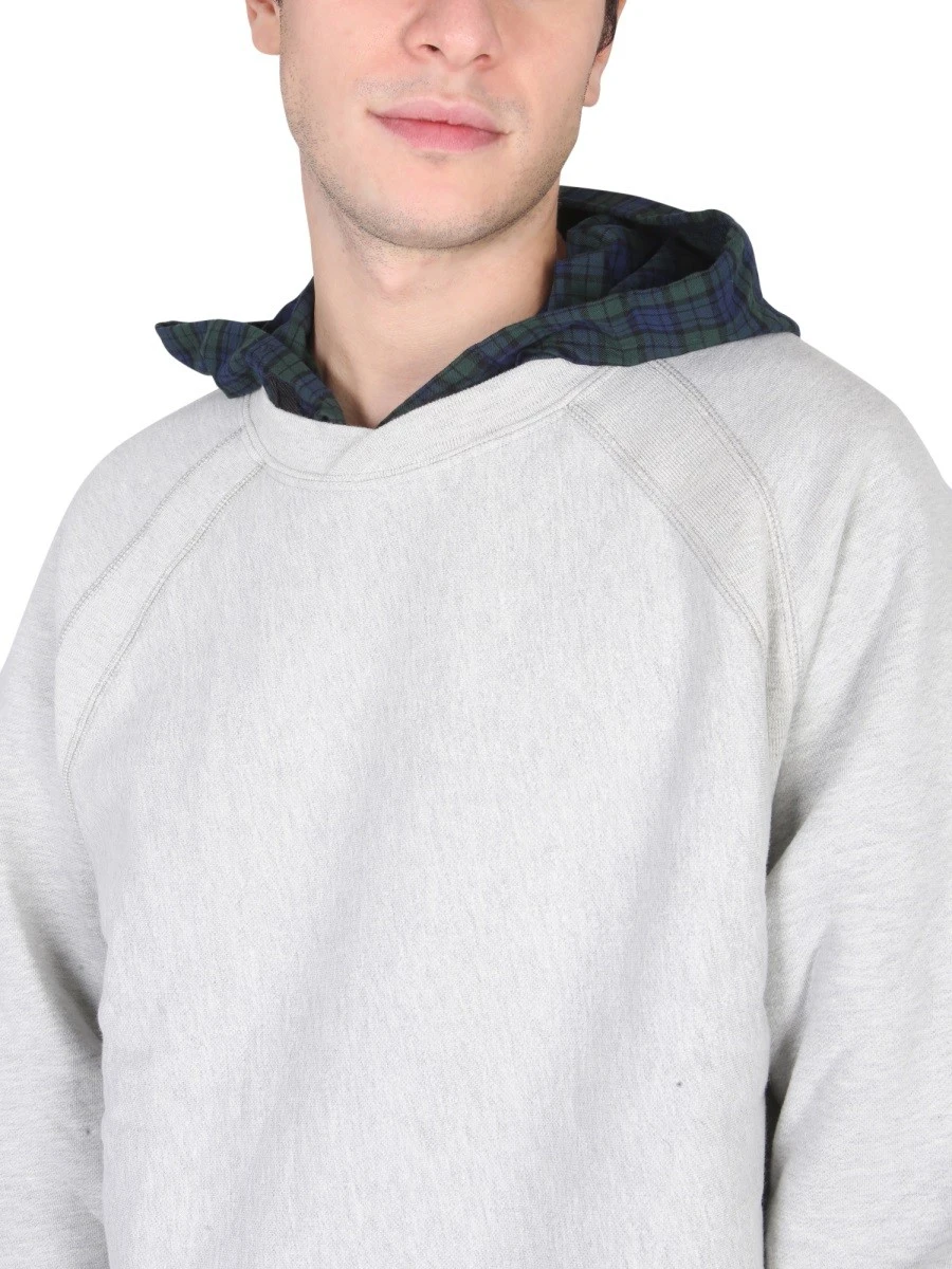 CREWNECK SWEATSHIRT.webp