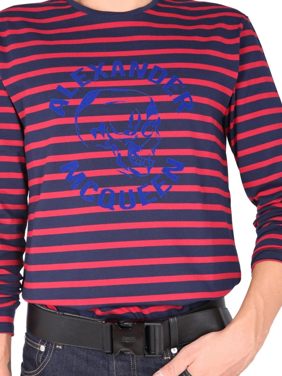 T-SHIRT WITH FLOCKED LOGO.webp