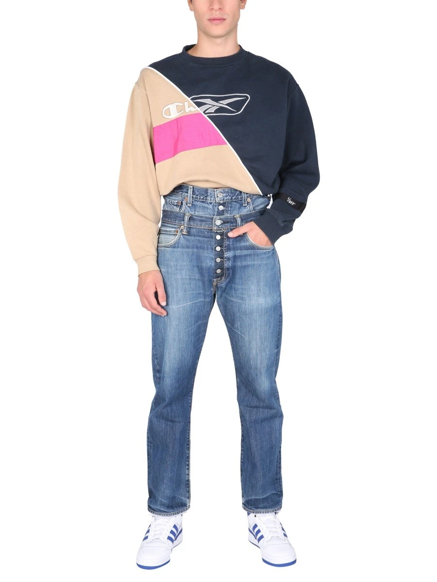 CREW NECK SWEATSHIRT.webp