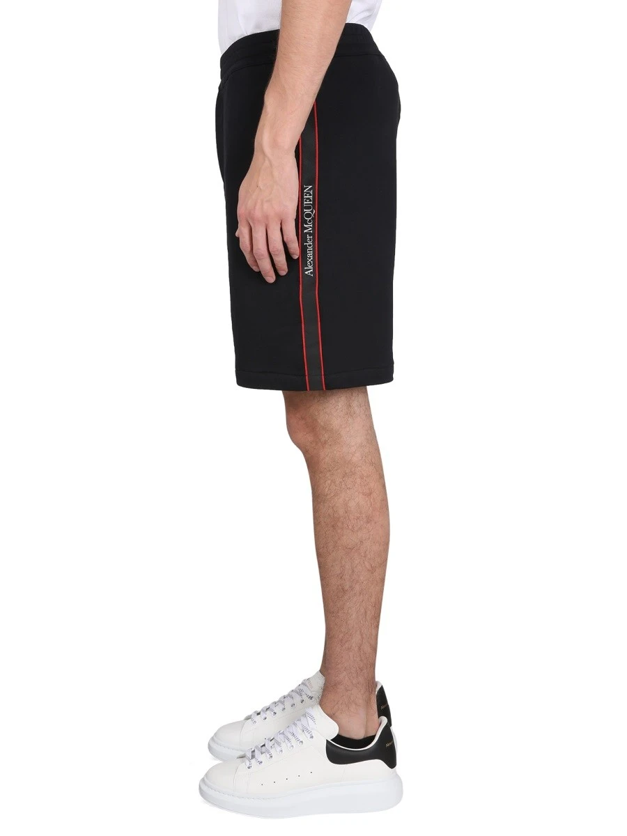 BERMUDA SHORTS WITH SELVEDGE LOGO BAND.webp