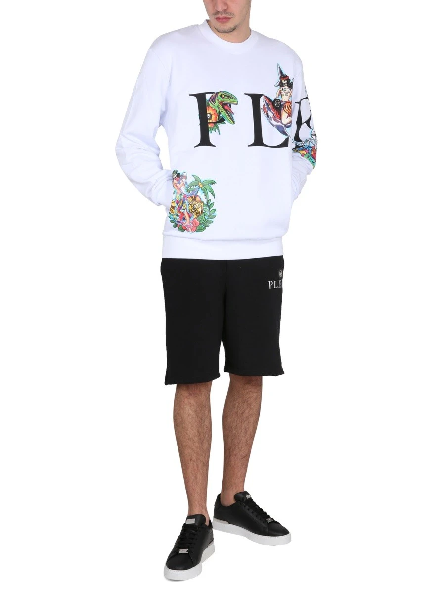 CREWNECK SWEATSHIRT.webp