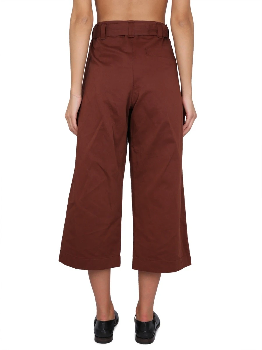 CROPPED PANTS.webp