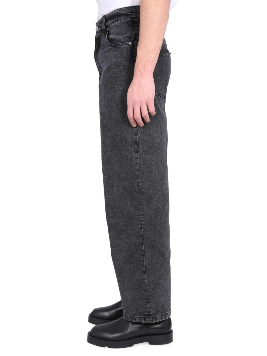 JEANS IN DENIM.webp