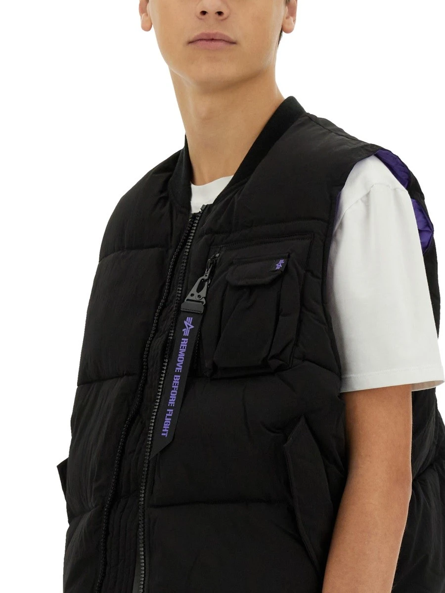 SLEEVELESS "MA-1".webp